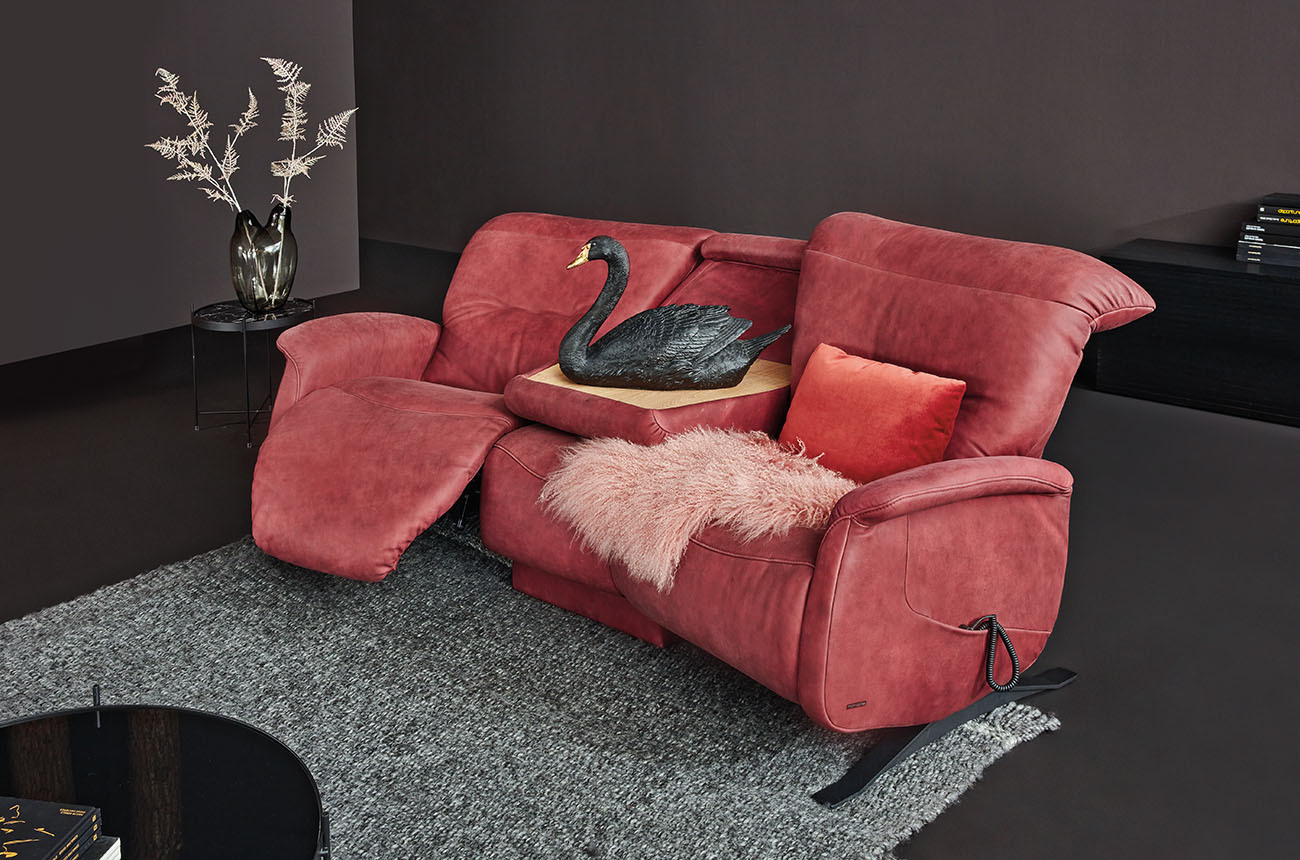 Upholstered suite CYGNET 8505