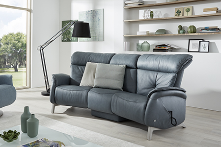 Luxurious and stylish - a multifunctional sofa for your living room