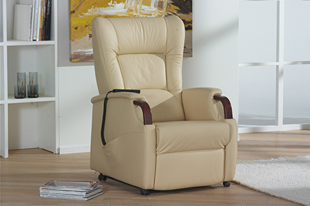 Confort d'assise maximal à tout moment avec le fauteuil relax QUARTETT